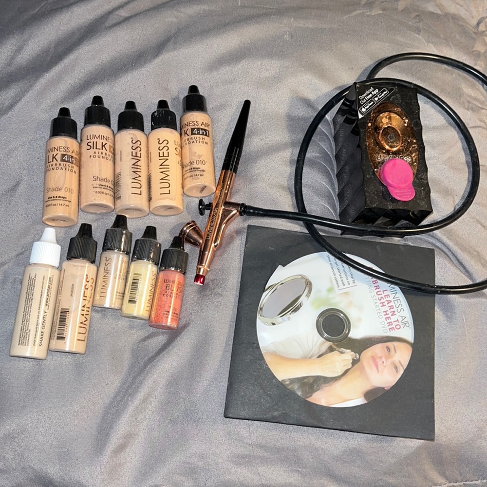 LUMINESS AIRBRUSH FOUNDATION SET